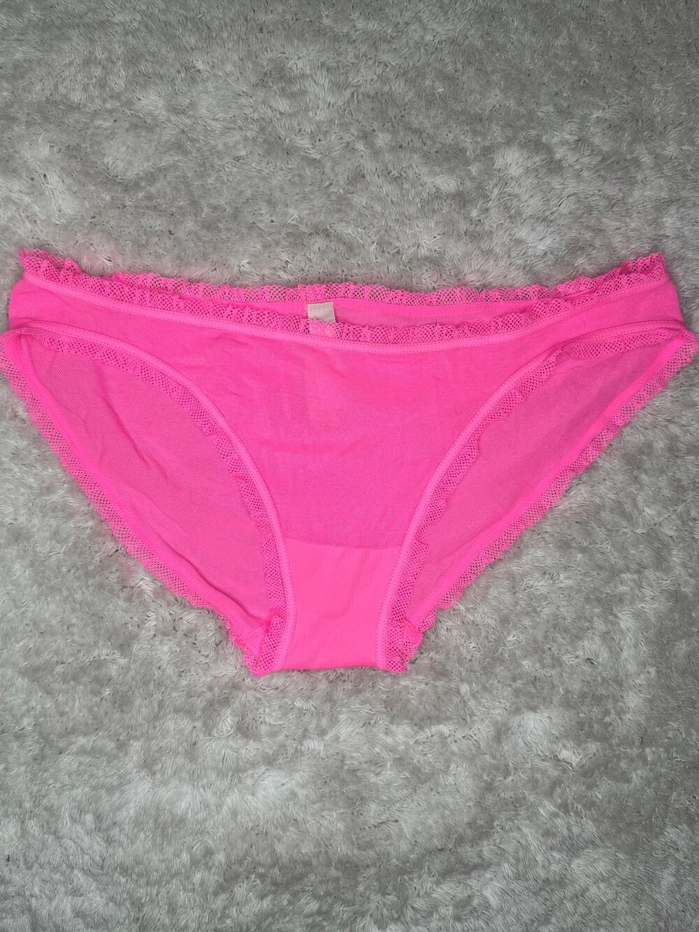 Victoria’s Secret Low Rise Bikini Pink Lace Trim Panty Large 2013